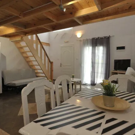 Frezia Complex - Frezia Apartman Néa Potídea