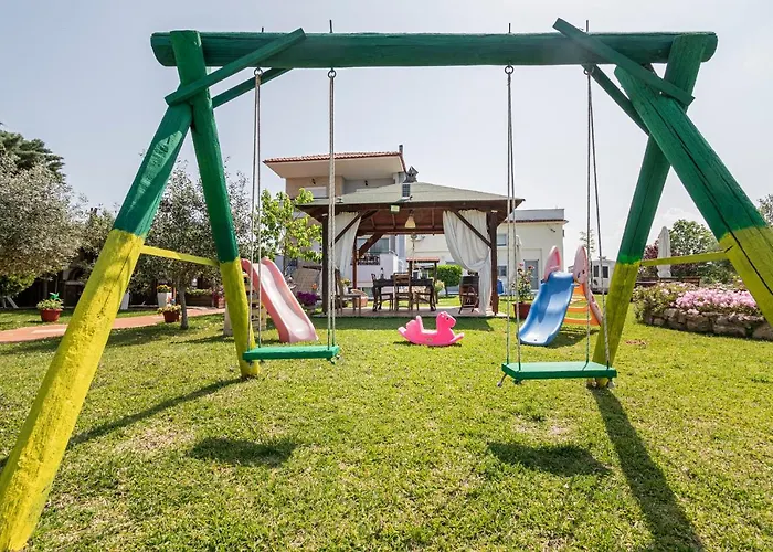 Frezia Complex - Frezia Apartman Néa Potídea