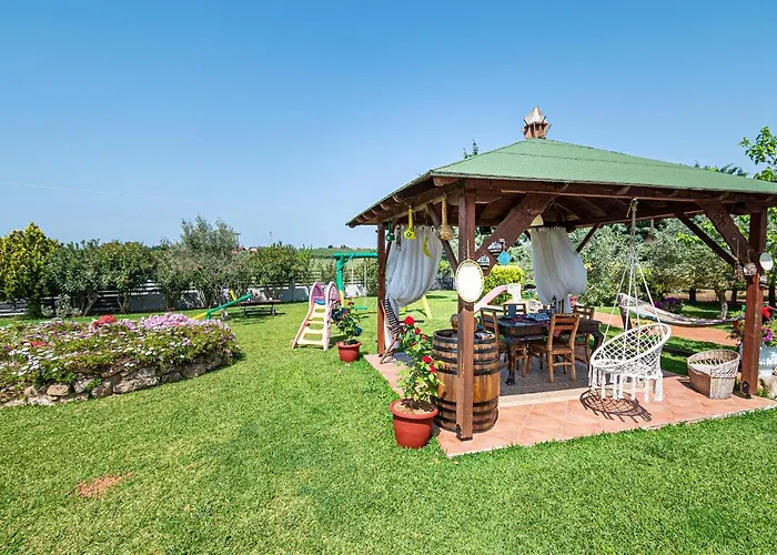 Frezia Complex - Frezia Apartman Néa Potídea